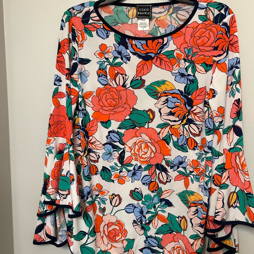 Coco Bianco Multi Color Women's Floral Long Bell Sleeves Blouse Top Size M EUC